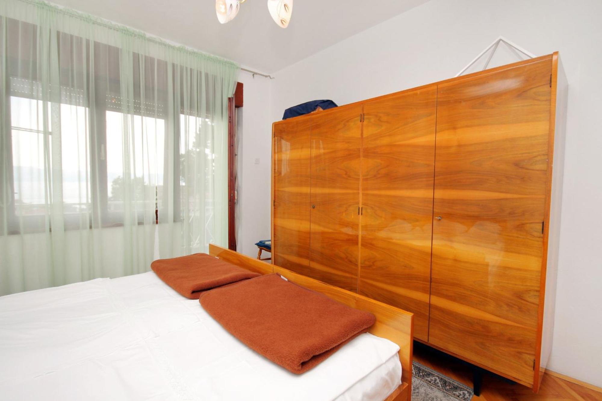 Apartments With A Parking Space Novi Vinodolski - 2423 Room photo