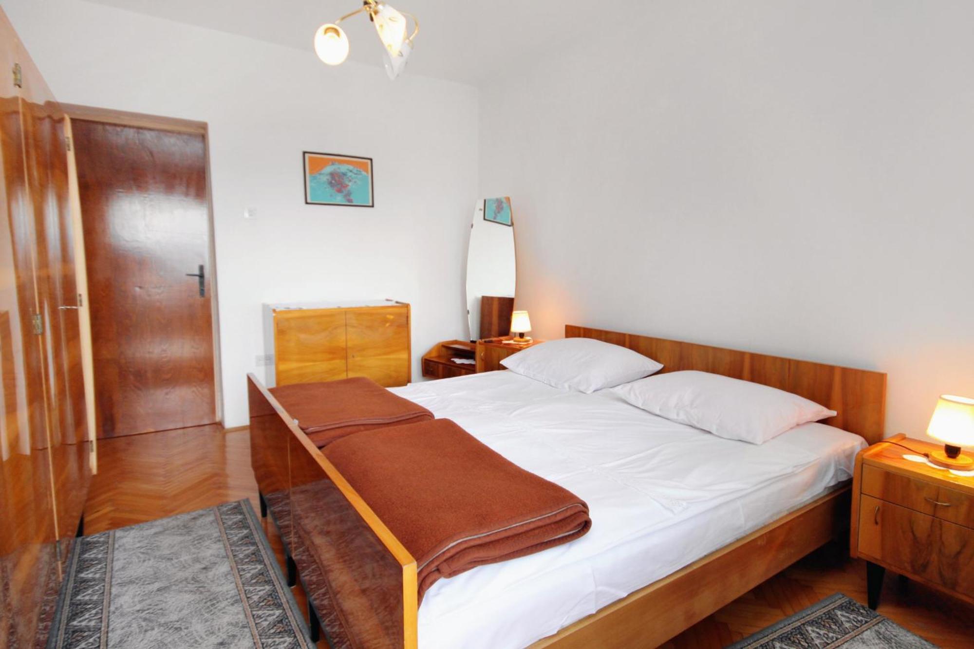 Apartments With A Parking Space Novi Vinodolski - 2423 Room photo